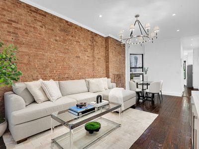 517 E 87th St APT 4W