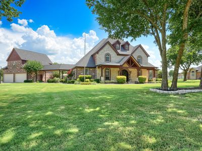 465 Equestrian Dr