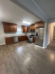 130 Thompson Dr