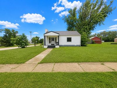 323 E Elm St