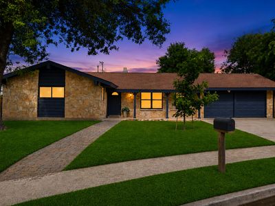 9311 Contessa Dr