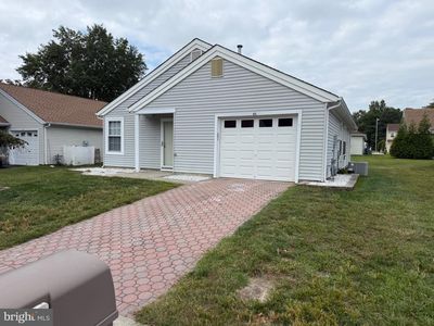 65 Pine Oak Blvd