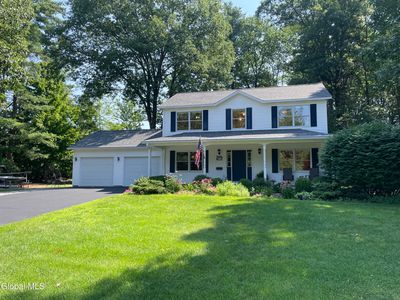 34 Iris Avenue