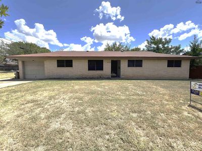 Property at 410 N Rosalee St, Henrietta, TX