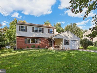 729 Mockingbird Ln