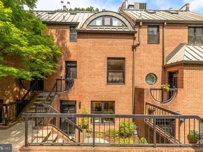 3515 17th St NW #9