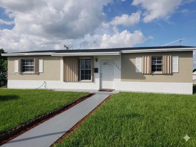 1321 NW 199th St