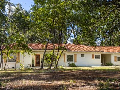 10984 Ridge Rd