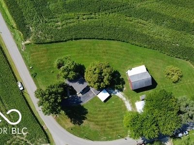 2488 E Old Rushville Rd