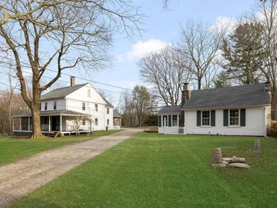 1896 Middle Rd