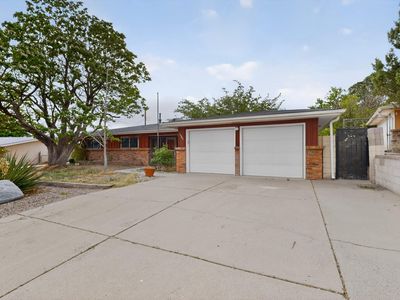 12905 Skyview Ave NE