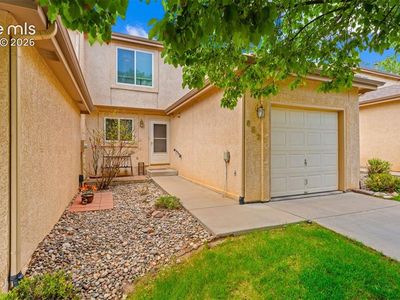 652 Echo Ln