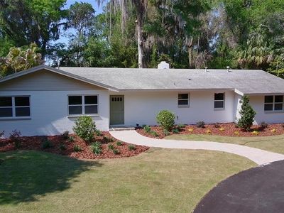 4890 NW 20th Pl