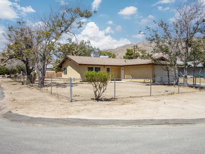 7028 Tamarisk Ave