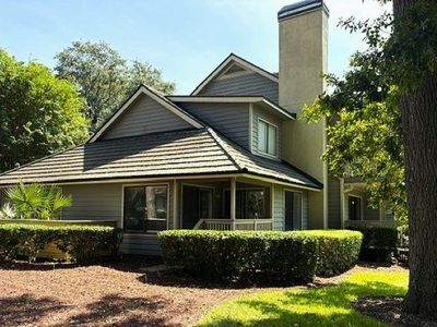 141 Hartland Dr. #5-C