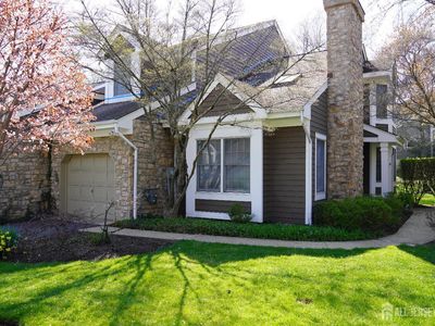 57 W Countryside Dr