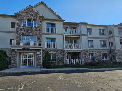 24 N De Baun Avenue #303