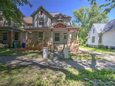 840 W William St