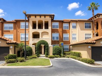 5572 METROWEST BLVD #203