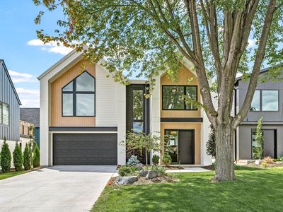 6136 Oaklawn Ave