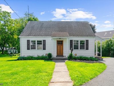 16 Abbott Ct
