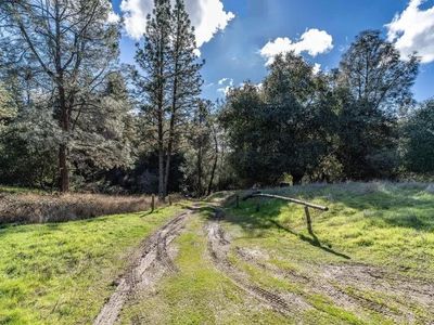 Property at 17748 Red Mule Rd, Fiddletown, CA