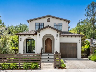 90 Walnut Avenue