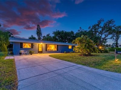 1211 Cypress Ave