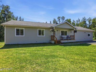 3596 W Lynn Dr