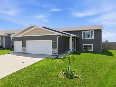 59 Southfork Pl SE