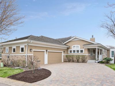 726 Widsten Cir