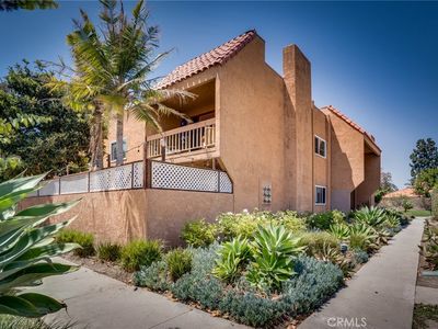 6600 Warner Ave Unit 41