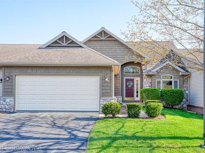 2243 Willow Tree Dr