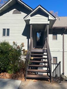 160-4 Manor View Lane #4