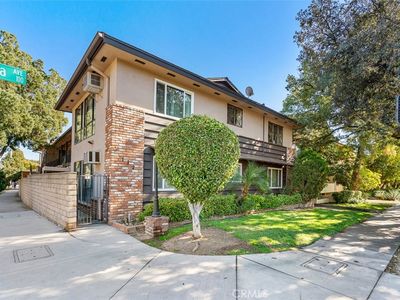 112 N Mar Vista Ave