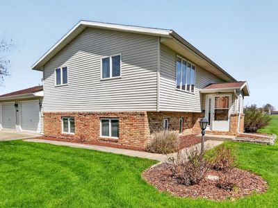 Property at 501 Main St, Van Horne, IA