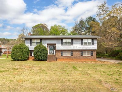 Property at 1927 Aronda Dr, Anniston, AL