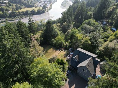 17166 Mountain Dr