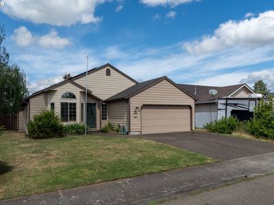 512 Pegasus Ct