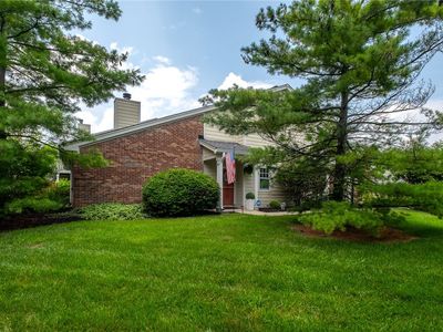 Property at 6657 Brigham Sq, Centerville, OH