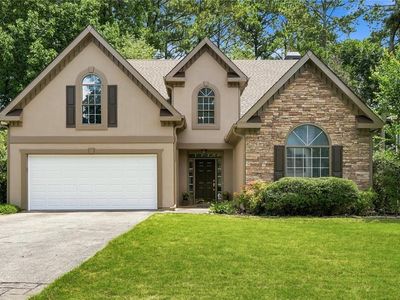 3848 Laurel Dr NW