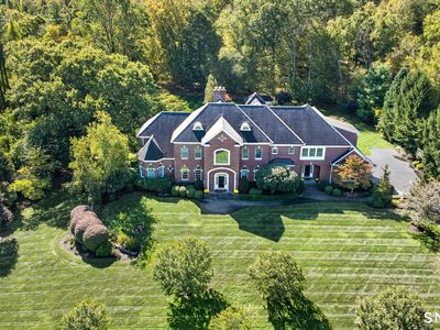 25 Whispering Hollow Court