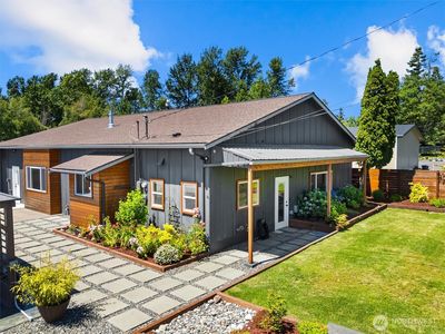 3275 Bennett Drive