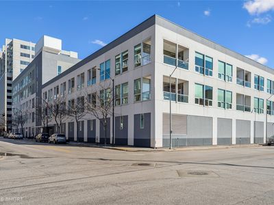 111 10th St Unit 302