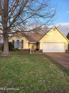 5632 Kentwood Dr