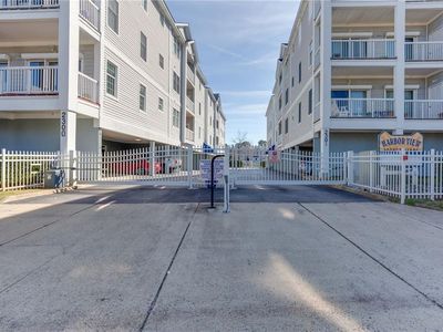 2300 Page Harbor Lndg APT 204