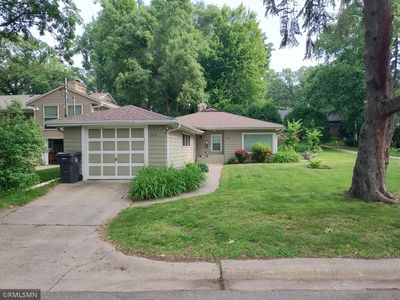 1872 Mississippi River Blvd S