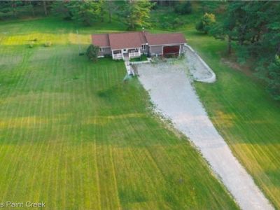 22545 Pleasant Valley Rd