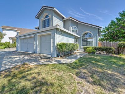 5015 Rodeo Cir