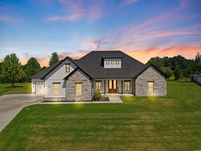 18 Ules Watson Dr